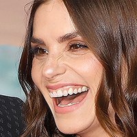 Charlotte Riley Naken