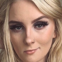 Chesty Zesty Naken