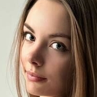 Christin Black Naken