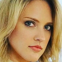 Ciara Hanna Naken