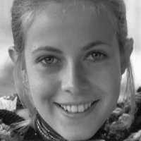 Claude Jade Naken