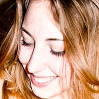 Claudia Lion Naken