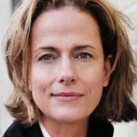 Claudia Michelsen Naken