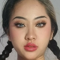 claudiahon Naken