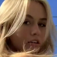 Corrin Schneider Naken