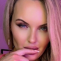 cristinafoxvip Naken
