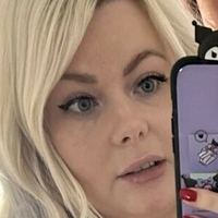 CurvyDani Naken