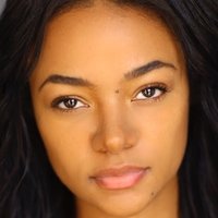 Dacia Fernandez Naken