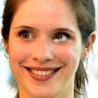 Daphne Patakia Naken
