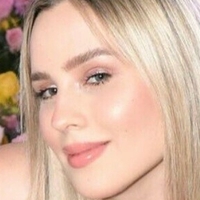 Debanhy Ariadne Naken