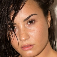 Demi Lavato Naken