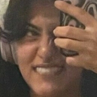Denna Hadipour Naken