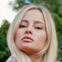 det.ar.emma Naken