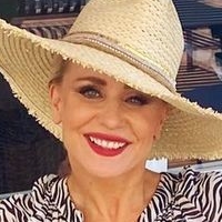 Diana Schell Naken