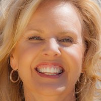 Diane Smith Naken