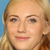 Elisa Schlott Naken