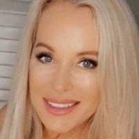 Ellehotmom Naken