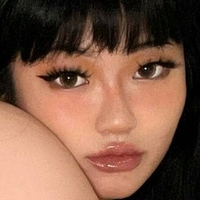 Elliemine Naken