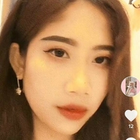 ellyelyseen Naken