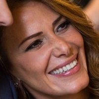 Elsa Fayer Naken