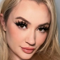 Emilee Raye Naken