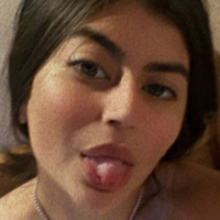Emilia Torres Naken