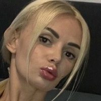 Emily_Blonde Naken