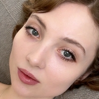 Emily Cain Naken