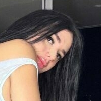 emilymuneton Naken