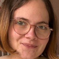 Emma Clarke Naken