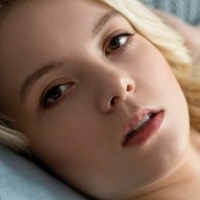 Emmi Naken