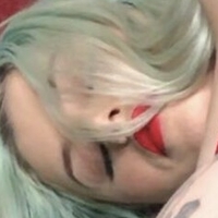 EmyleesKaliber Naken