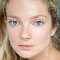 Eniko Mihalik Naken