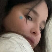 Erica Gomez Naken