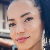 Erica Santos Naken