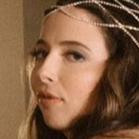 Esther Povitsky Naken