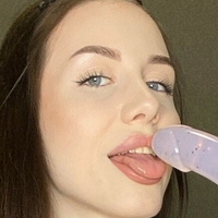 Eva Muse Naken
