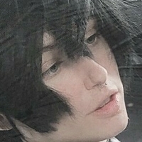 evariin Naken