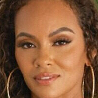 Evelyn Lozada Naken
