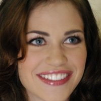 Faith Leon Naken