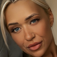 Faye Padley Naken