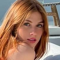 Flávia Charallo Naken