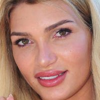 Giuliana Farfalla Naken