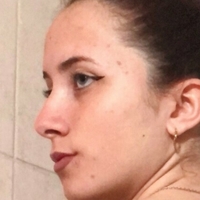 Gloria Grace Naken