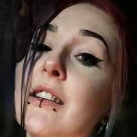 Goth Muscle Mommy Naken