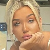 Hannah Jane Naken
