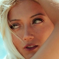 Hello__iris Naken