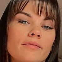 helloella Naken