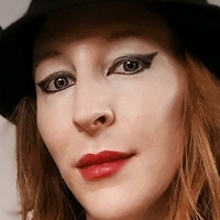 Hellvetika Naken