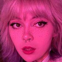 Hollyava Naken